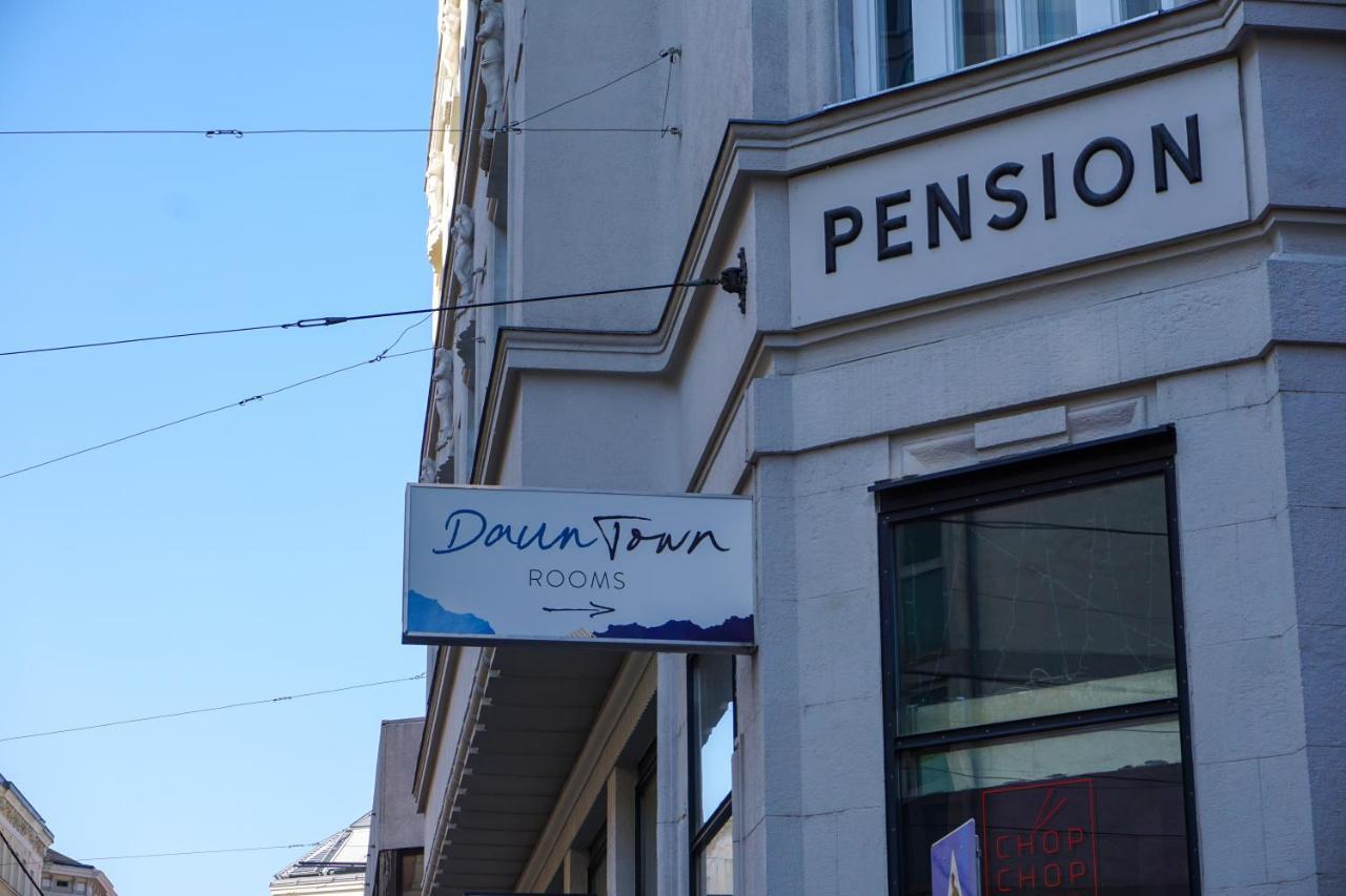 Dauntown Rooms - Self Check-In Wina Bagian luar foto