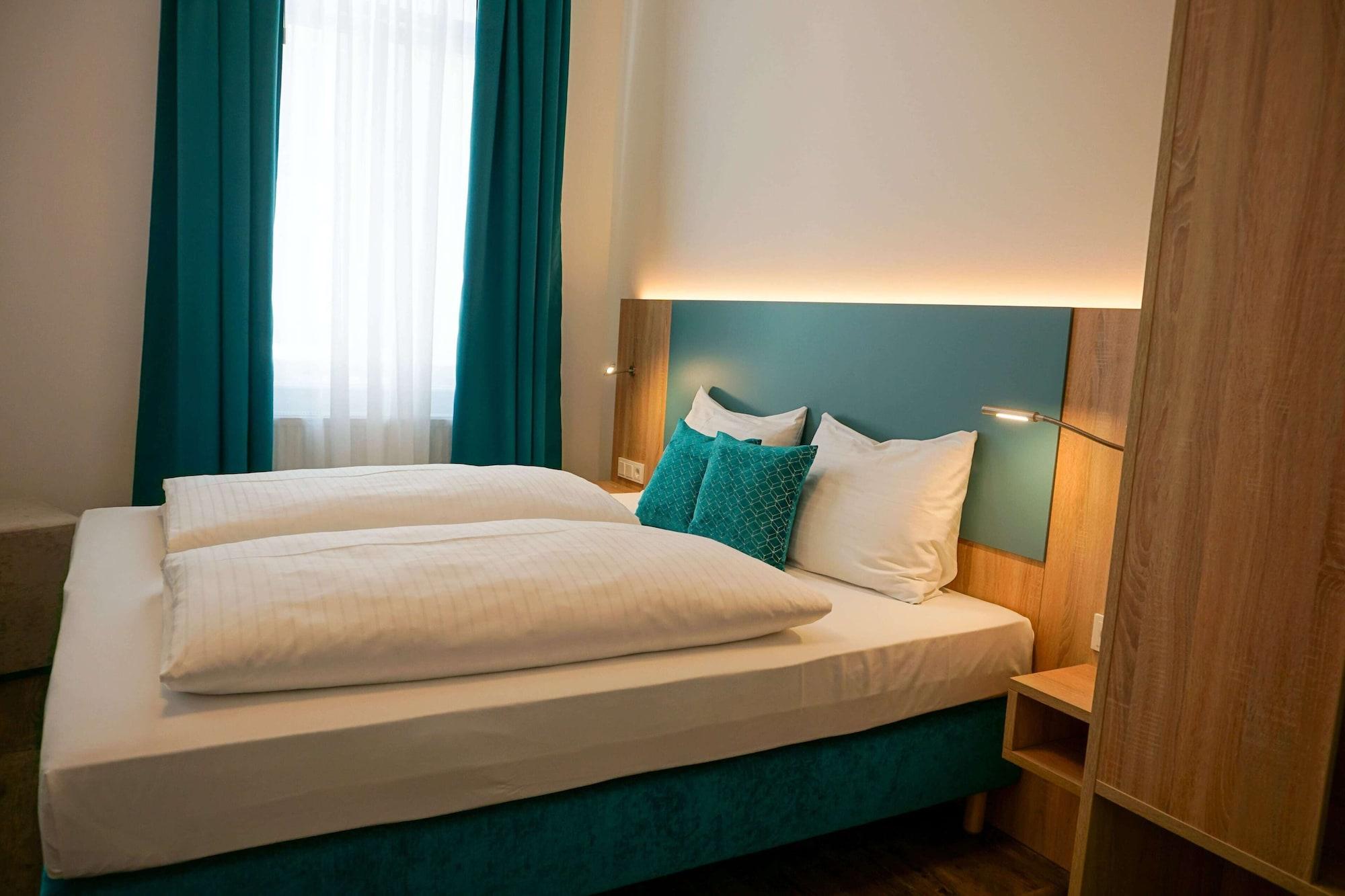 Dauntown Rooms - Self Check-In Wina Bagian luar foto