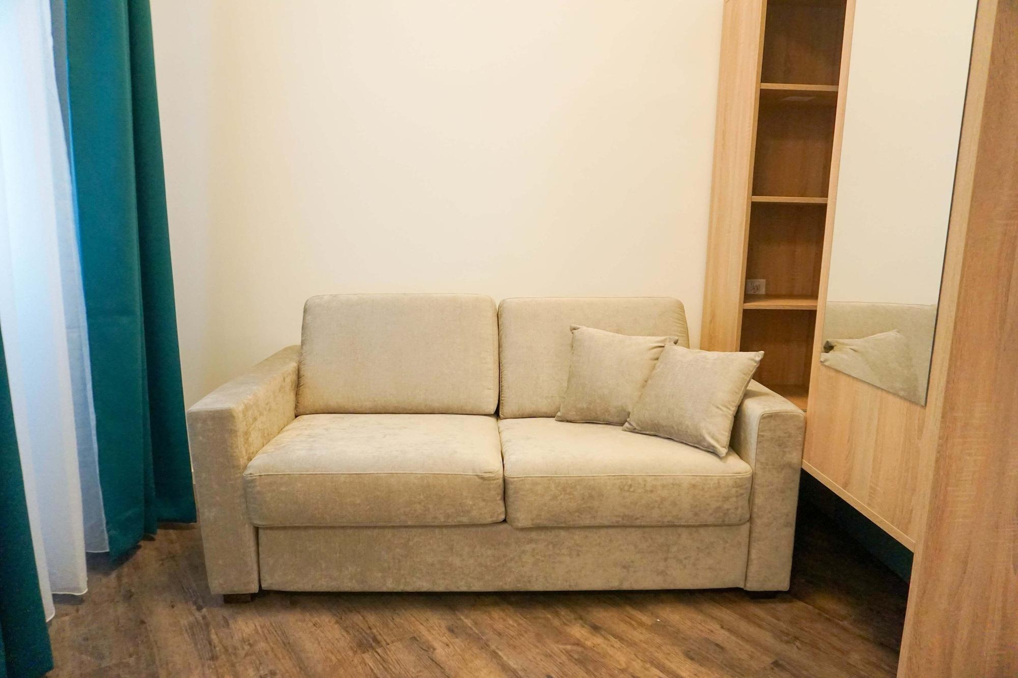 Dauntown Rooms - Self Check-In Wina Bagian luar foto