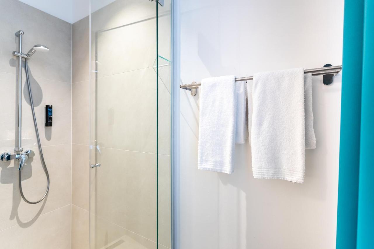 Dauntown Rooms - Self Check-In Wina Bagian luar foto